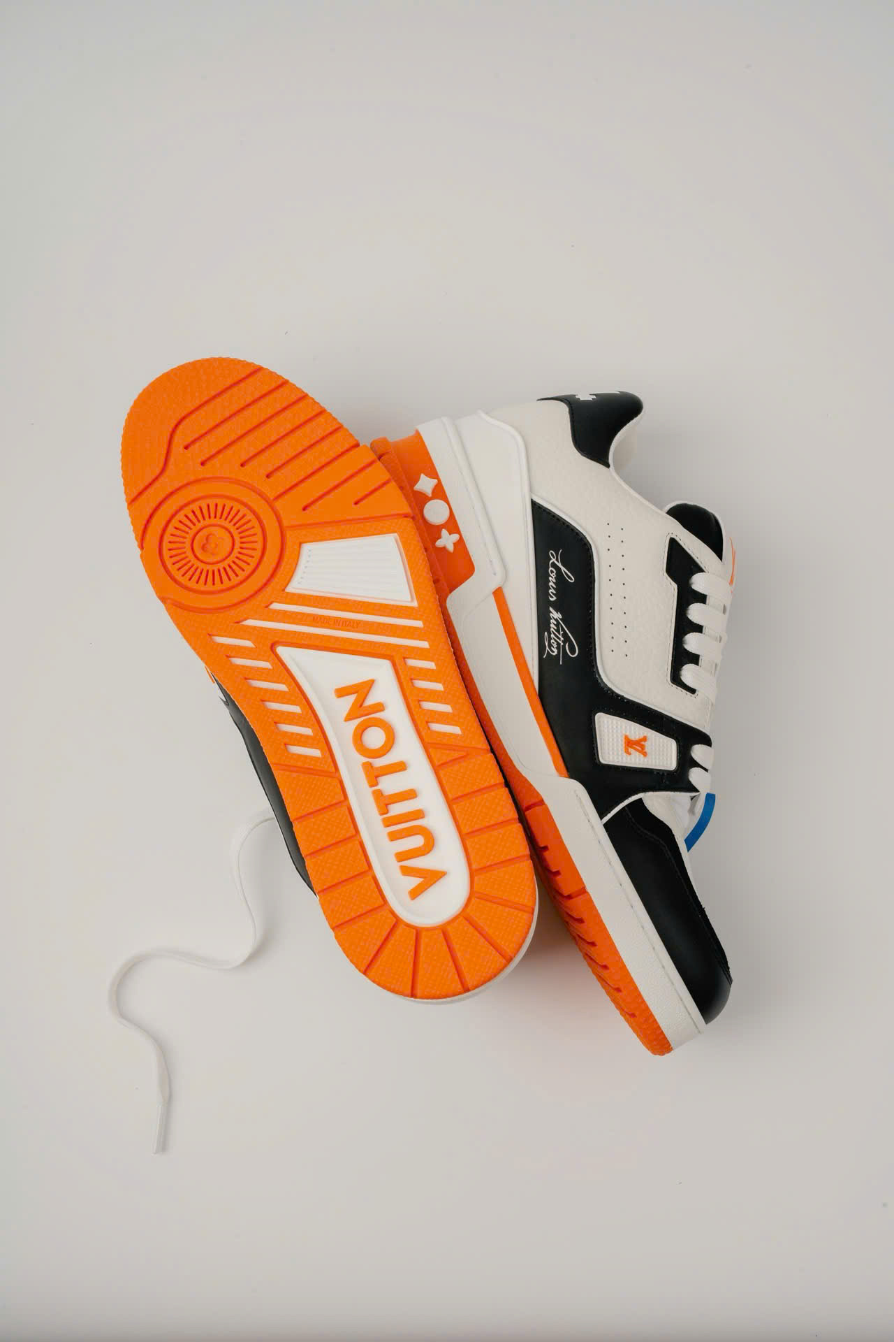 Giày Louis Vuitton LV Trainer #54 White Orange Black Best Quality