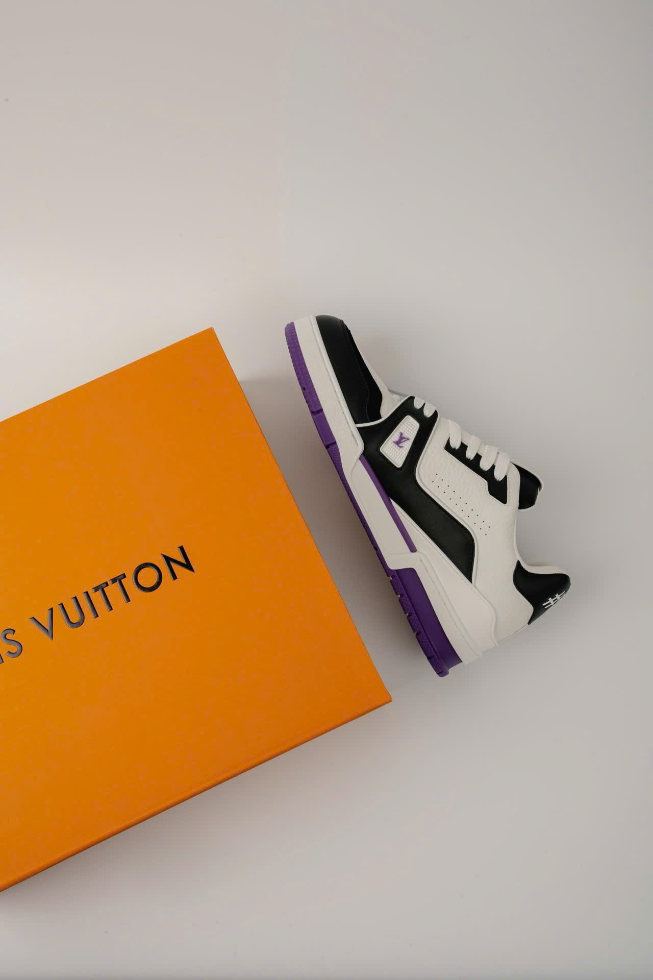 Giày Louis Vuitton LV Trainer #54 White Purple Black Best Quality