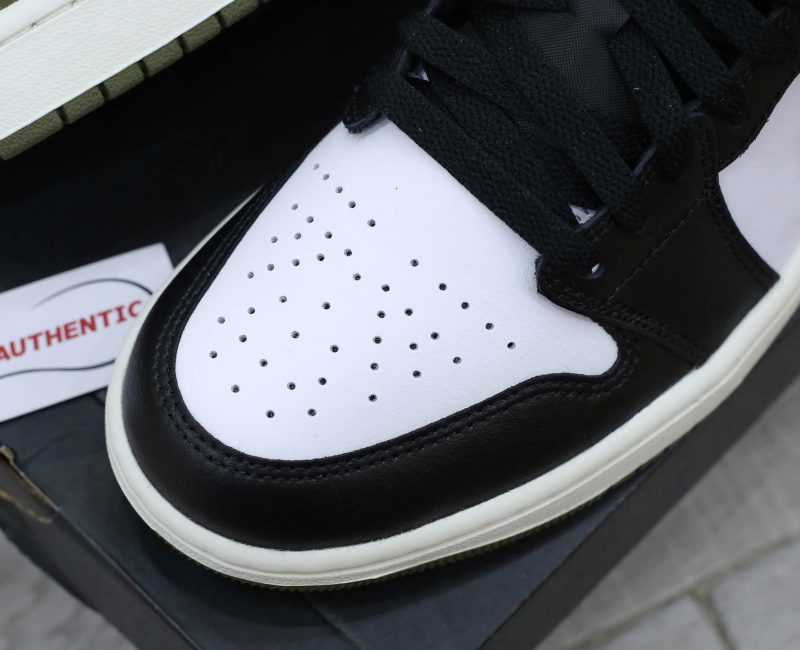Giày Nike Air Jordan 1 Low GS 'Black Toe Medium Olive' Real