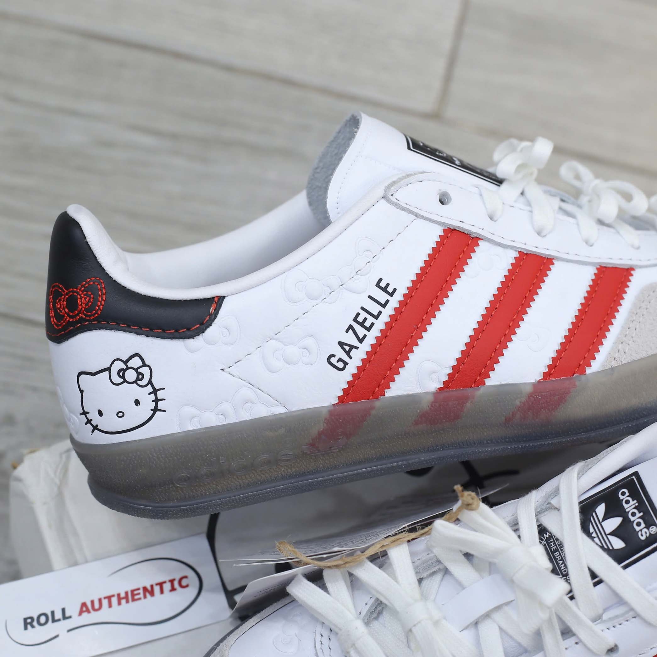 Giày Gazelle Indoor x Hello Kitty Anniversary Real