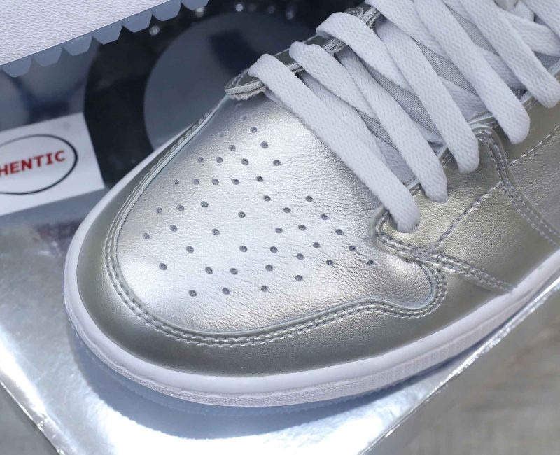 Giày Nike Air Jordan 1 High Gift Giving Pack Real