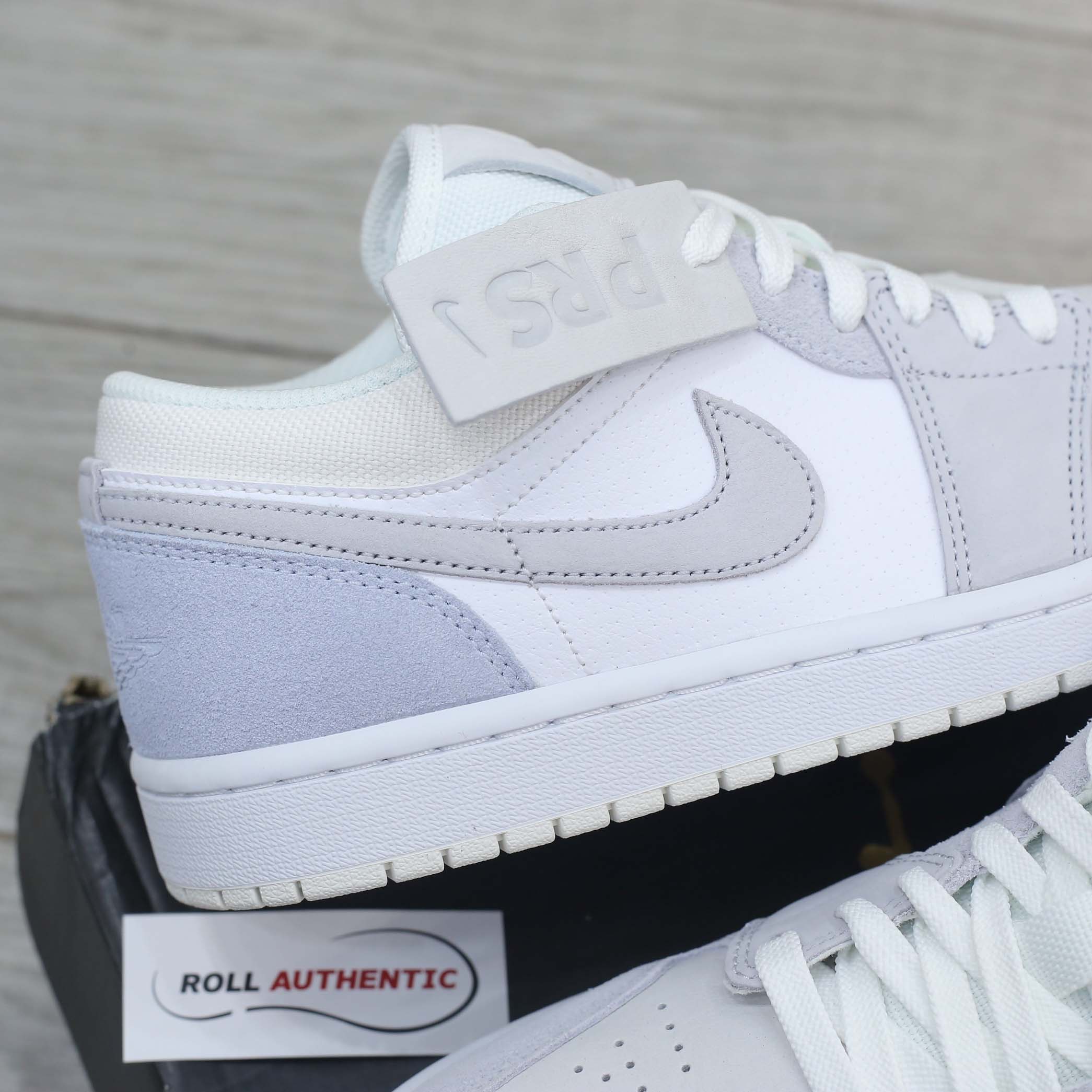 Giày Nike Air Jordan 1 Low Paris Real