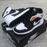 Giày Nike Air Jordan 1 Retro High OG Black White Real