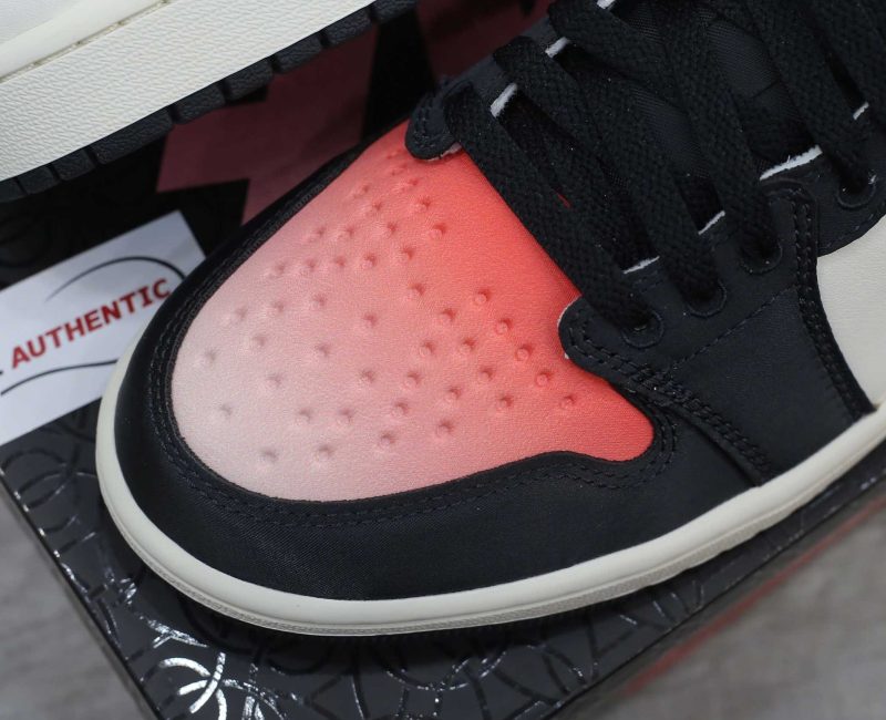 Giày Nike Air Jordan 1 Retro Low OG PSG Real