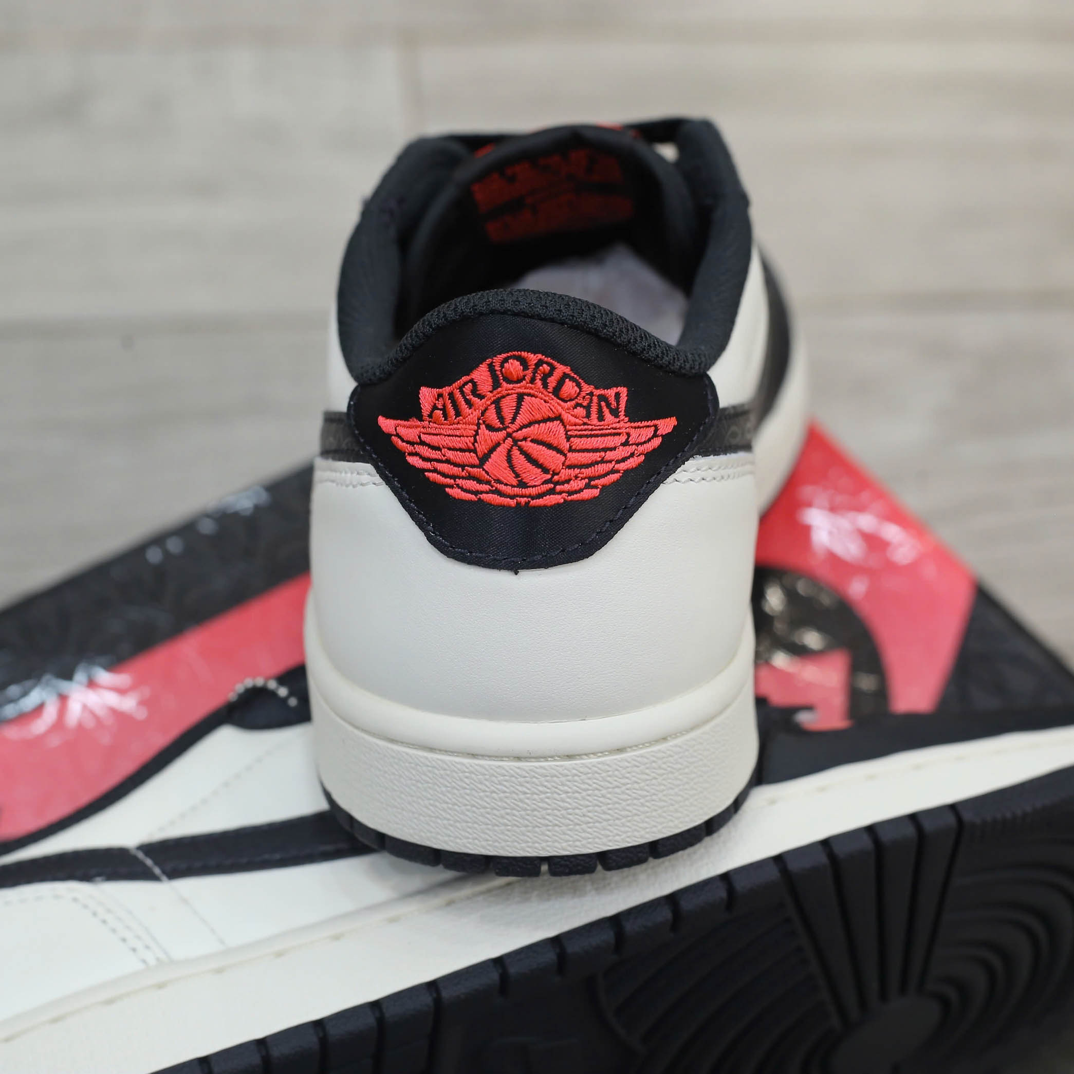 Giày Nike Air Jordan 1 Retro Low OG PSG Real