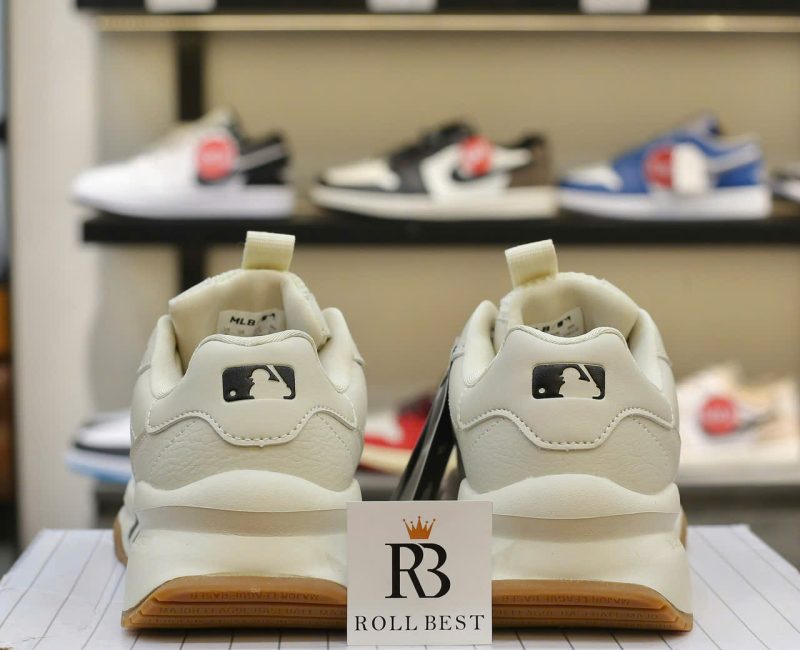 Giày MLB Chunky Runner Basic New York Yankees Cream Best Quality