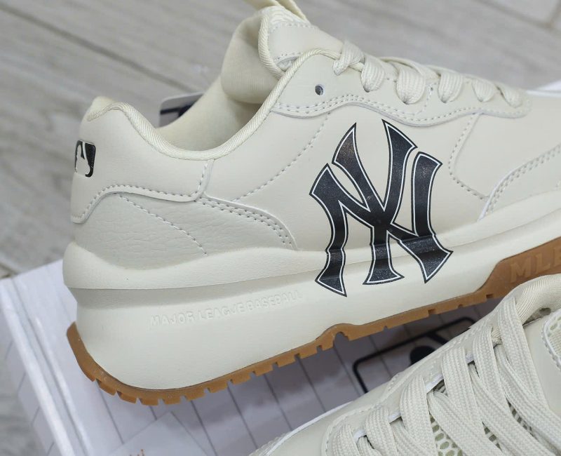 Giày MLB Chunky Runner Basic New York Yankees Cream Best Quality