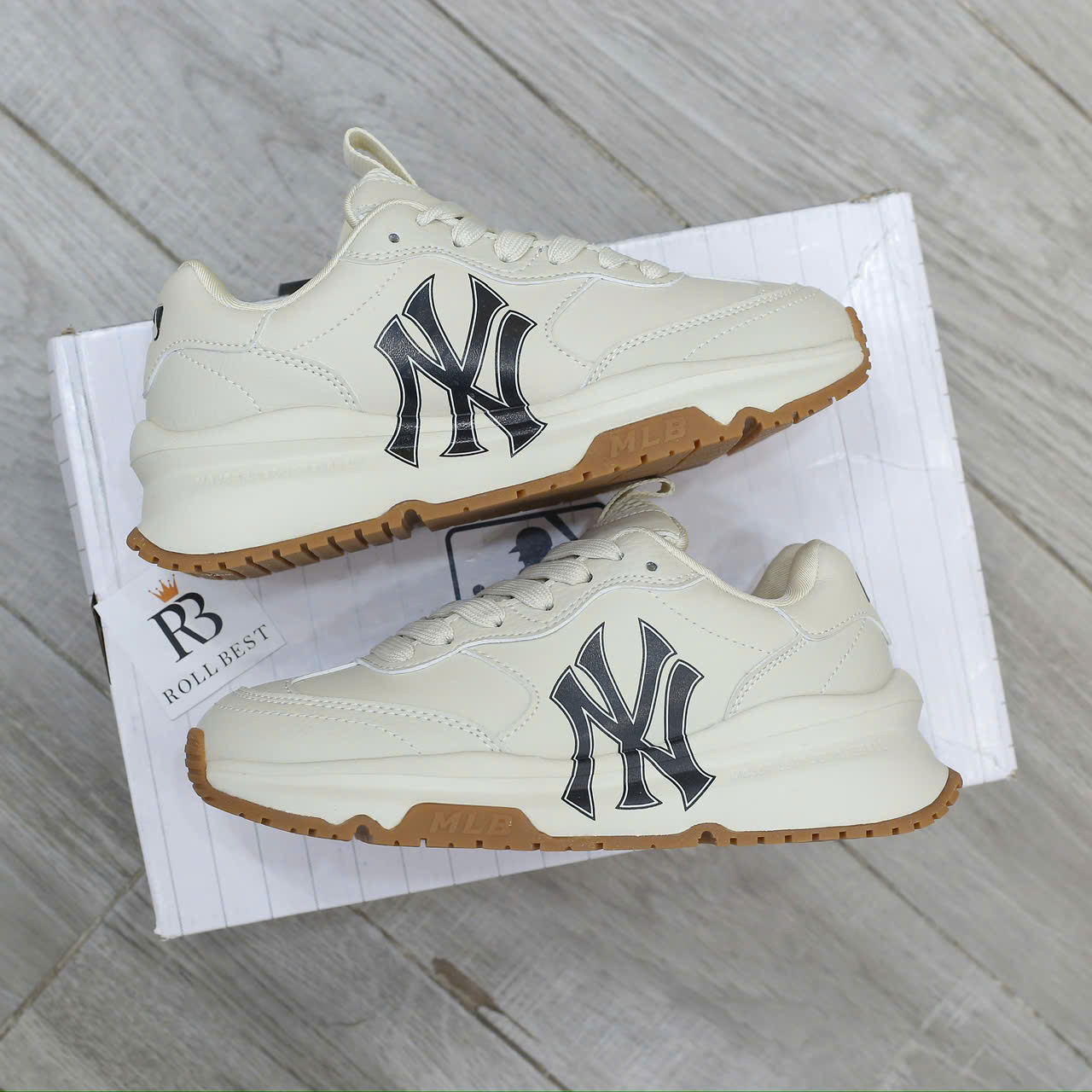 Giày MLB Chunky Runner Basic New York Yankees Cream Best Quality