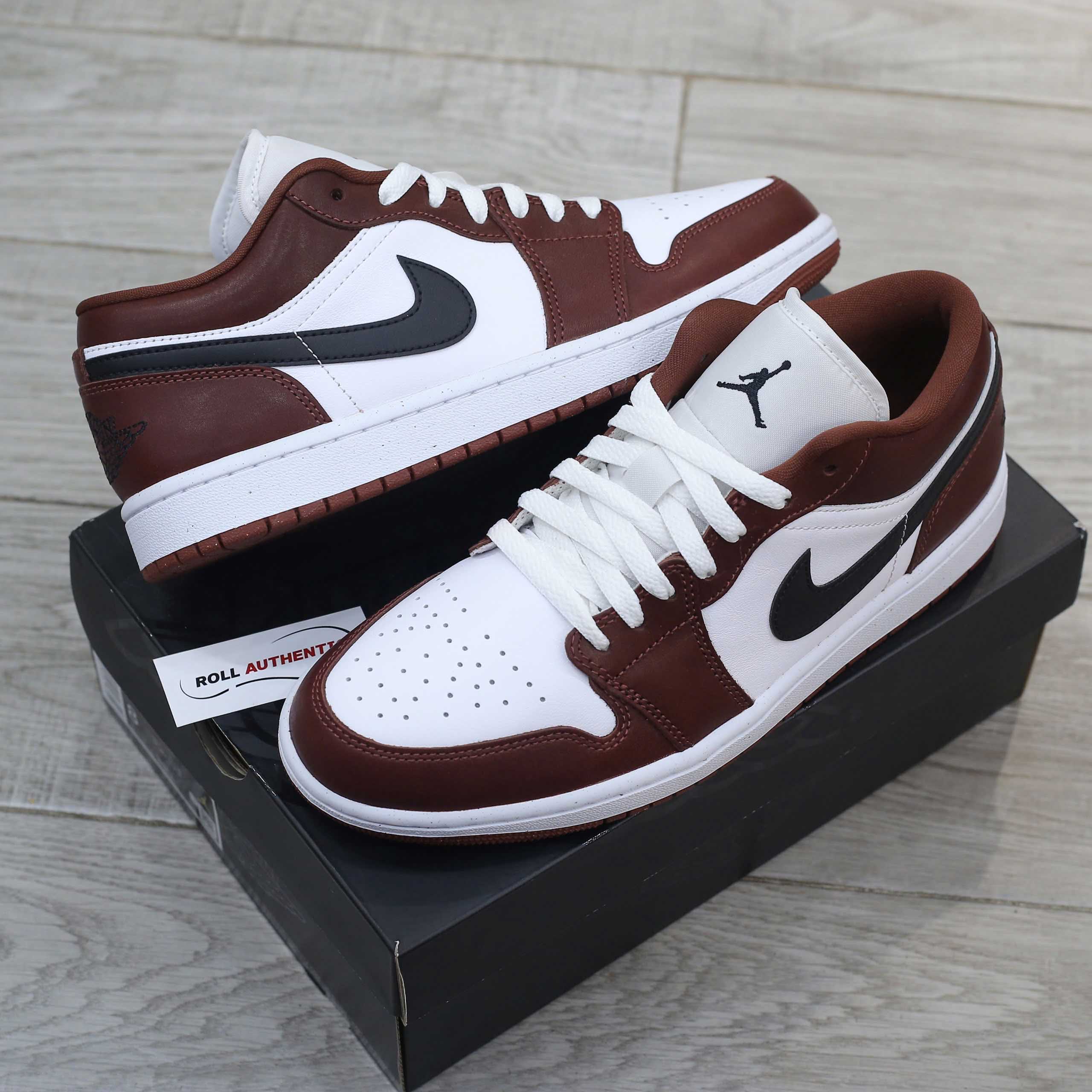 Giày Nike Air Jordan 1 Low SE ‘Dark Pony’ Real