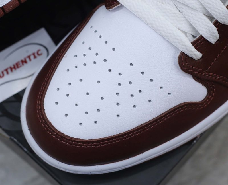 Giày Nike Air Jordan 1 Low SE ‘Dark Pony’ Real