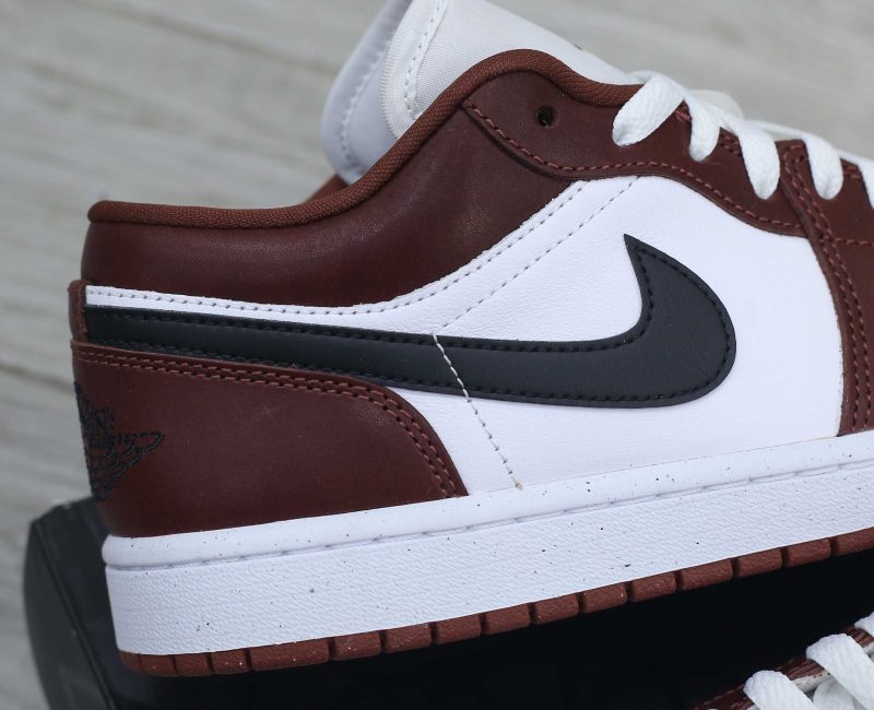 Giày Nike Air Jordan 1 Low SE ‘Dark Pony’ Real