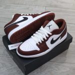 Giày Nike Air Jordan 1 Low SE ‘Dark Pony’ Real