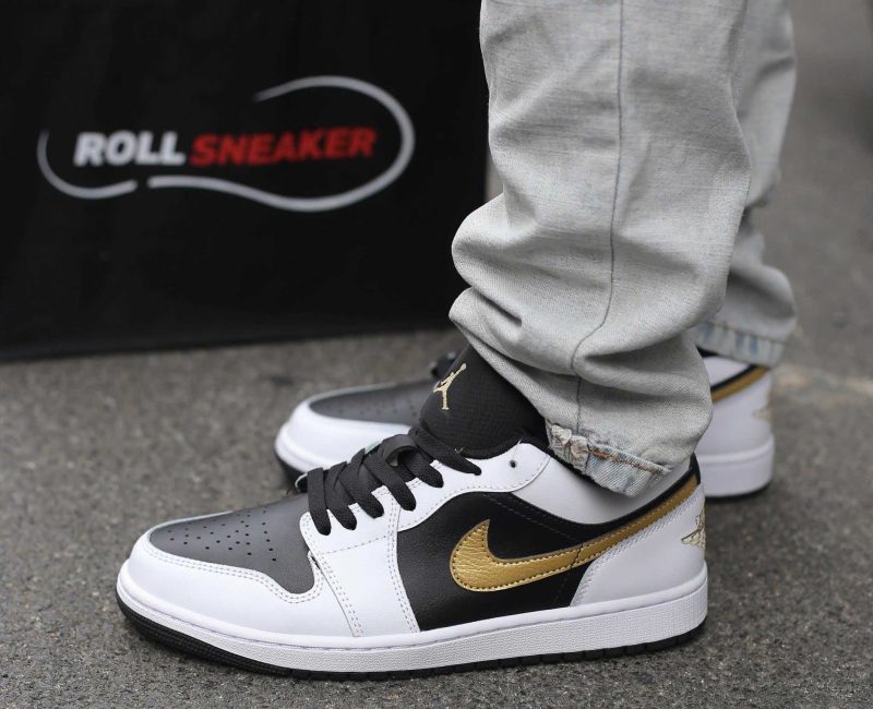 Onfeet Giày Nike Air Jordan 1 Low White Black Metallic Gold Swoosh Best Quality