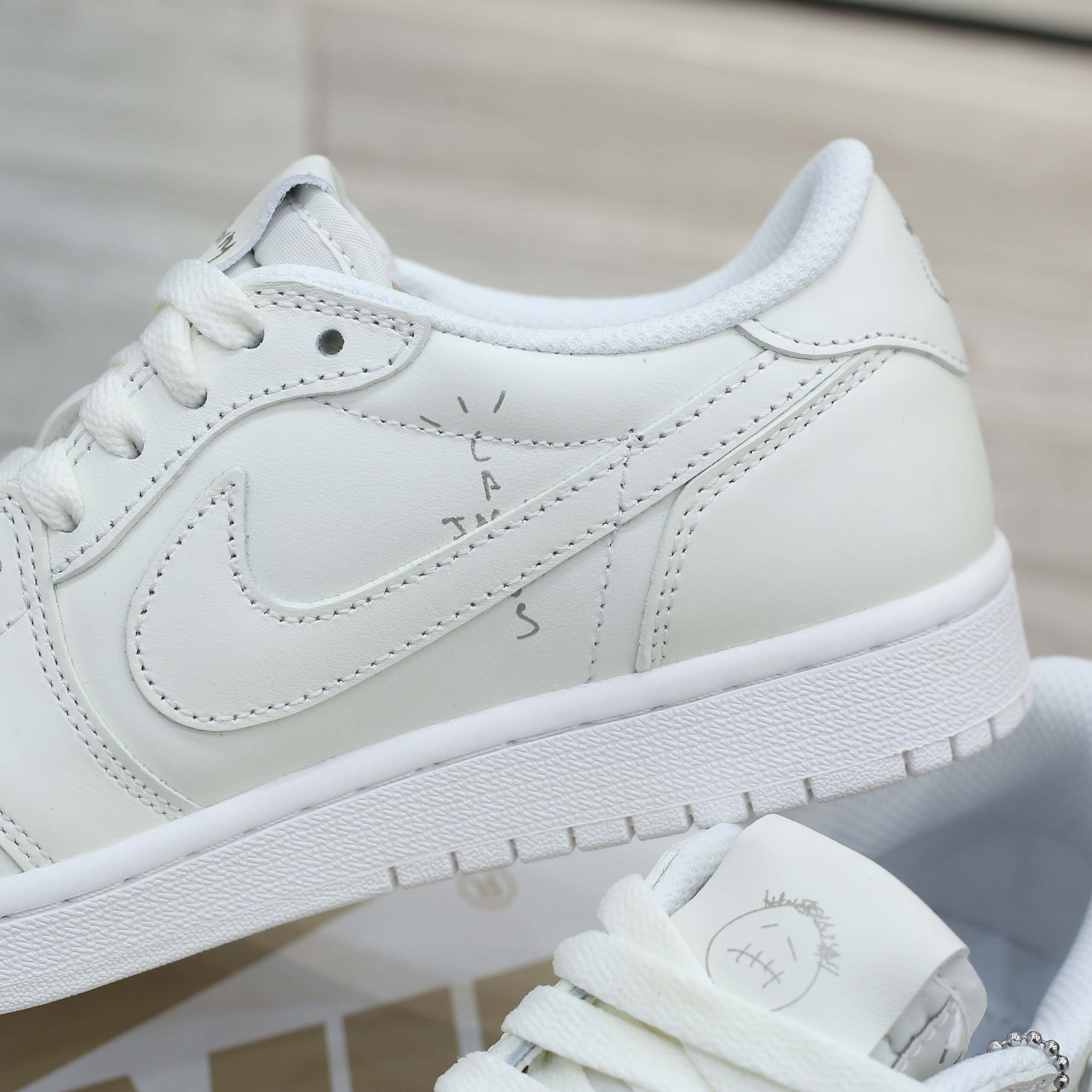 Giày Air Jordan 1 Low x Travis Scott White Party Best Quality