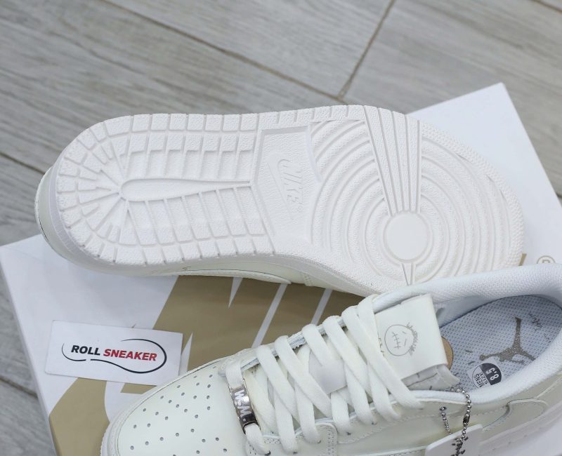 Giày Air Jordan 1 Low x Travis Scott White Party Like Auth