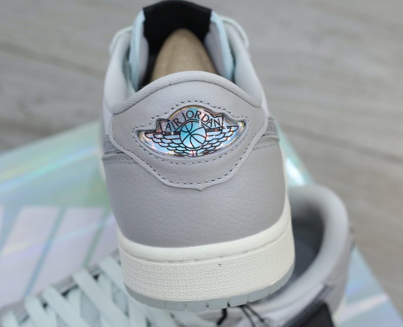 Giày Air Jordan 1 Retro Low OG ‘Year of the Snake’ Like Auth