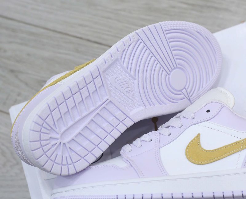 Giày Nike Air Jordan 1 Low ‘Barely Grape’ Best Quality
