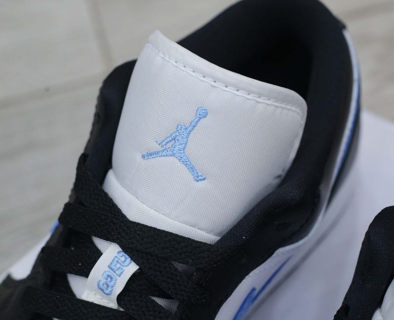 Giày Nike Wmns Air Jordan 1 Low ‘Black University Blue’ Best Quality