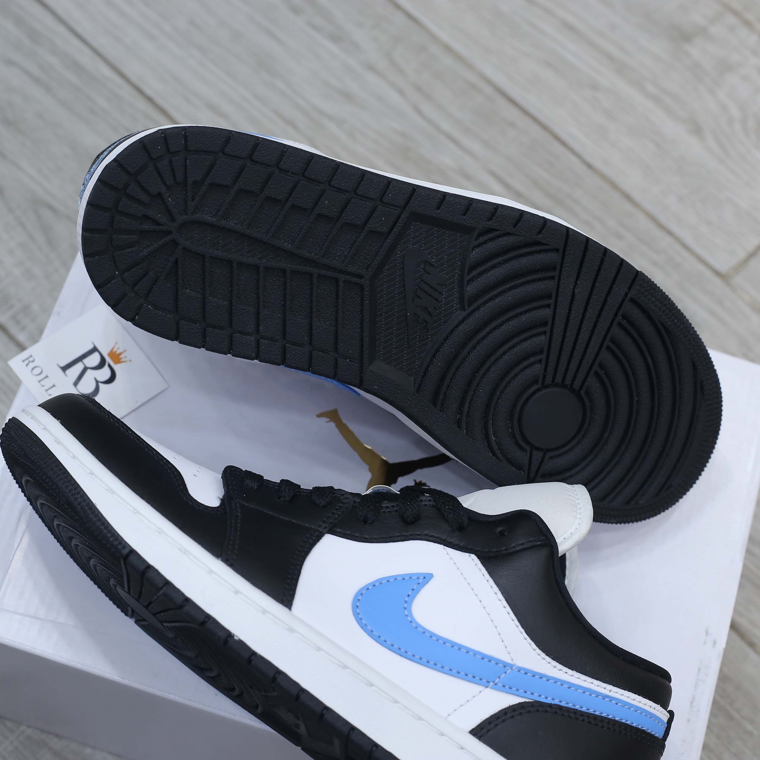 Giày Nike Wmns Air Jordan 1 Low ‘Black University Blue’ Best Quality