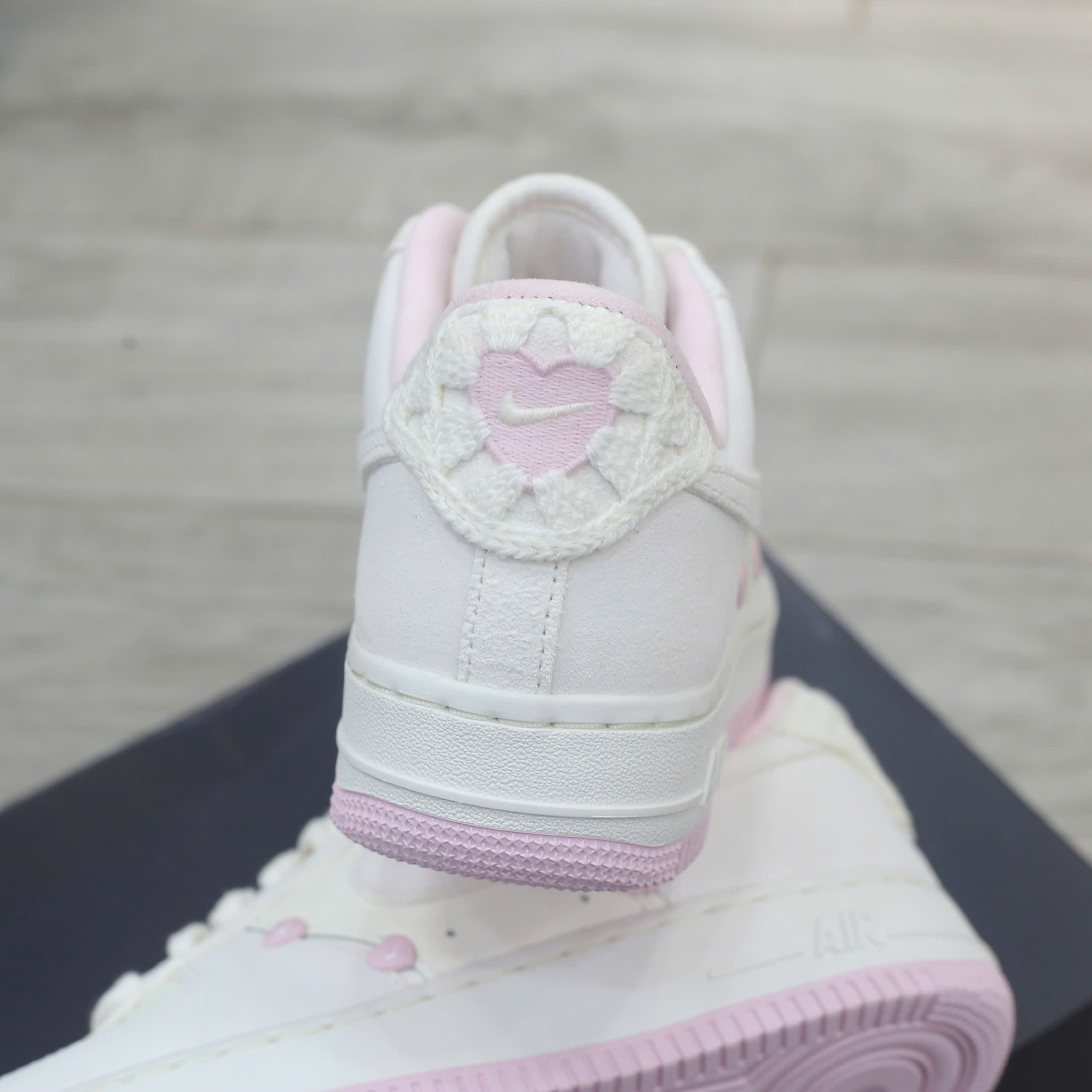 Giày Nike Air Force 1 Low Valentine’s Day 2025 Real