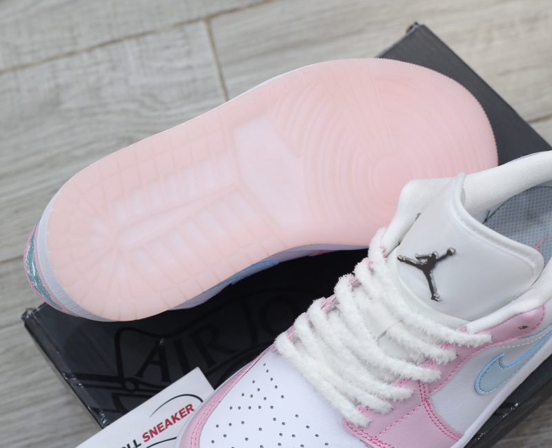 Giày Nike Air Jordan 1 Low SE ‘Paw Print’ Best Quality