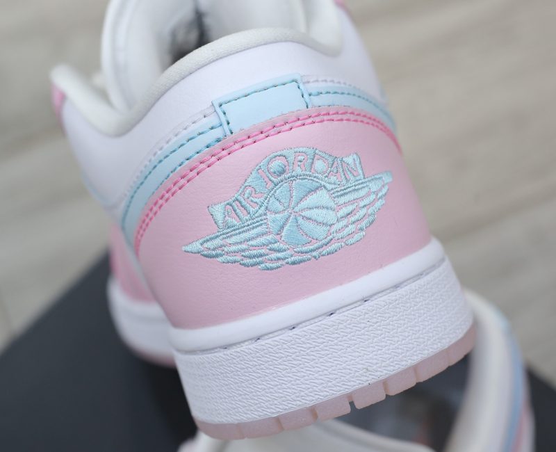 Giày Nike Air Jordan 1 Low SE ‘Paw Print’ Best Quality