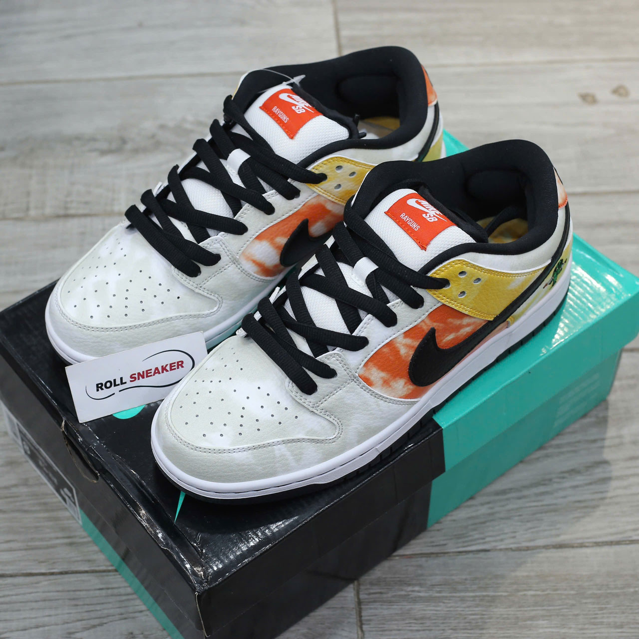 Giày Nike SB Dunk Low Raygun Tie-Dye White Best Quality