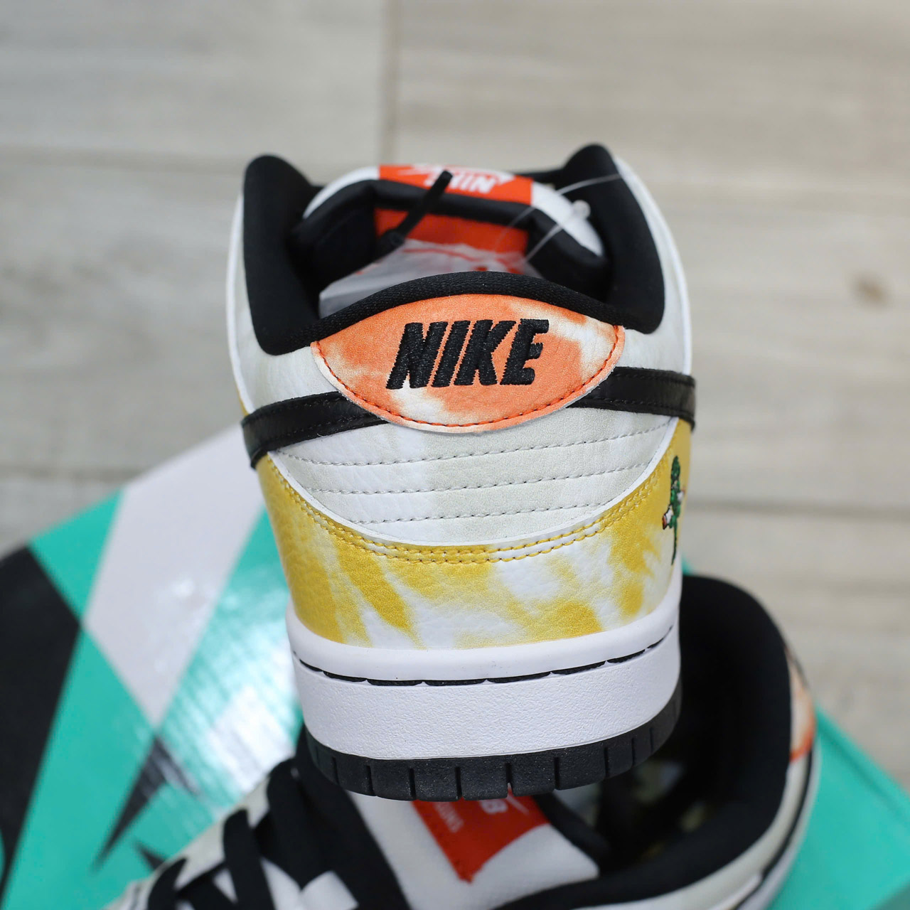 Giày Nike SB Dunk Low Raygun Tie-Dye White Best Quality