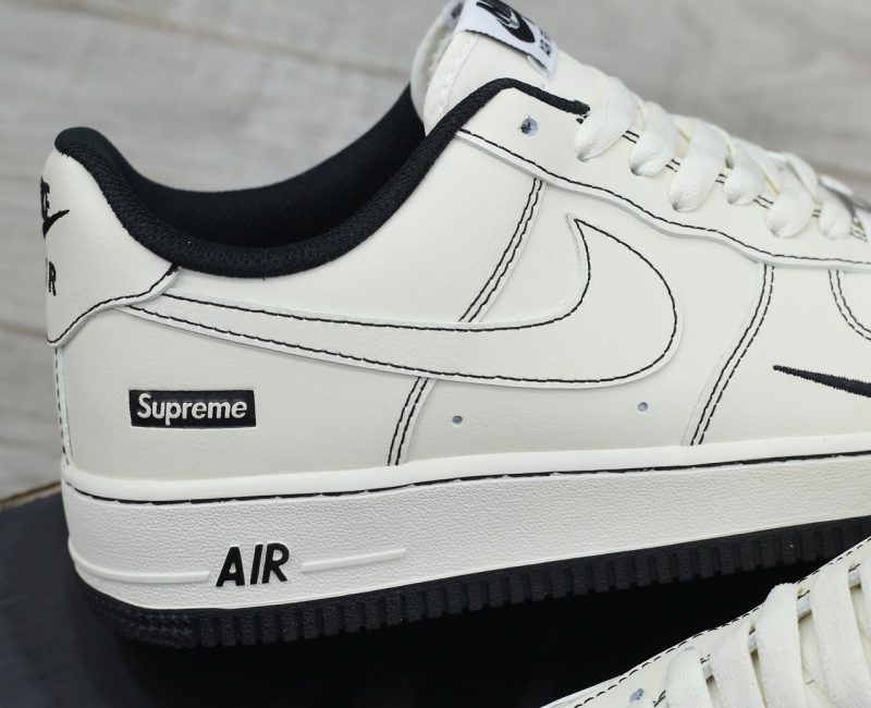 Giày Air Force 1 x Supreme White Black Like Auth