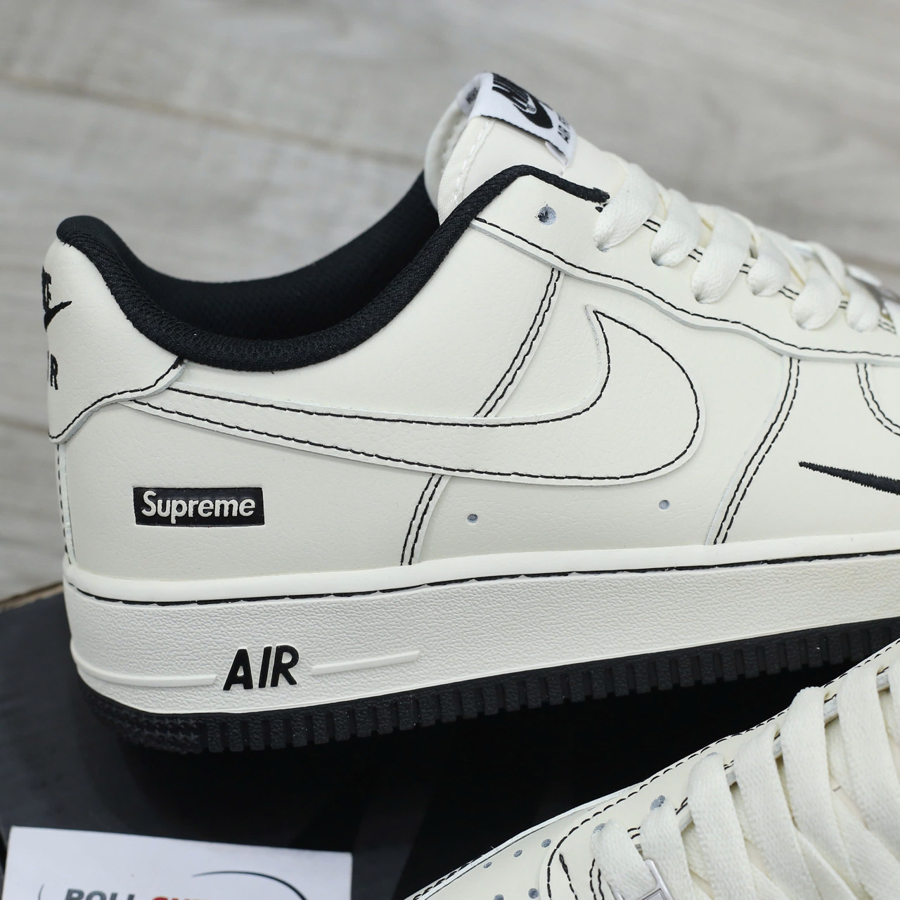 Giày Air Force 1 x Supreme White Black Like Auth