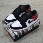 Giày Nike Air Jordan 1 Low 'Black Toe' 2025 Real