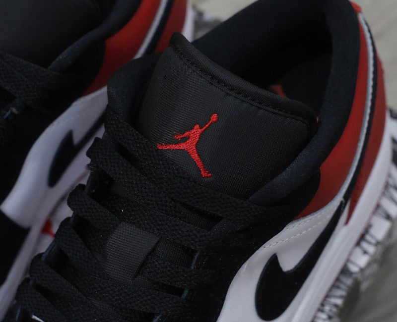 Giày Nike Air Jordan 1 Low 'Black Toe' 2025 Real