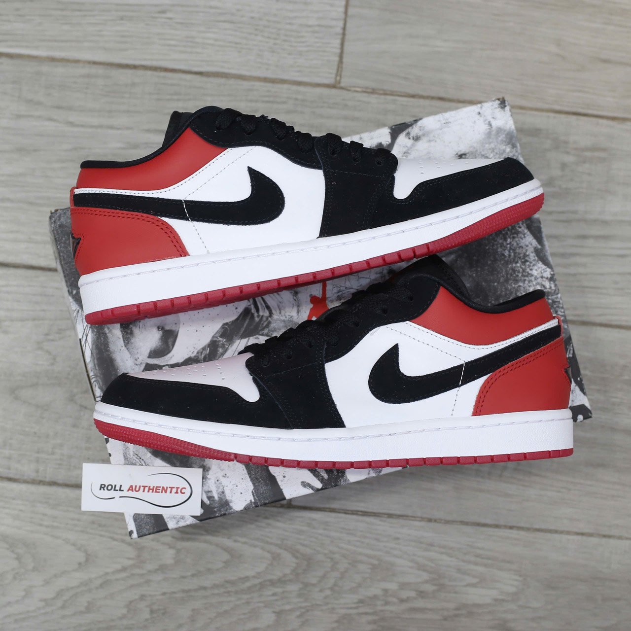 Giày Nike Air Jordan 1 Low 'Black Toe' 2025 Real