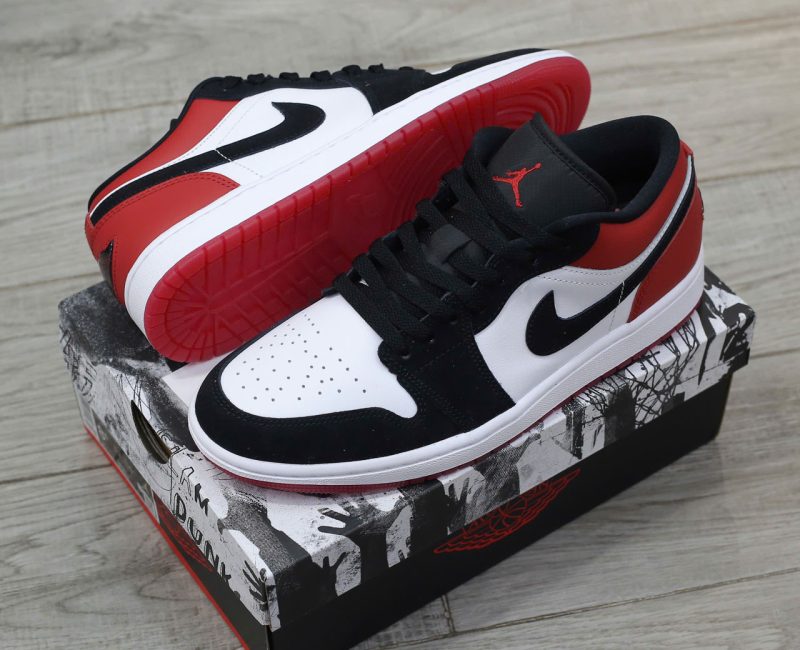 Giày Nike Air Jordan 1 Low 'Black Toe' 2025 Real