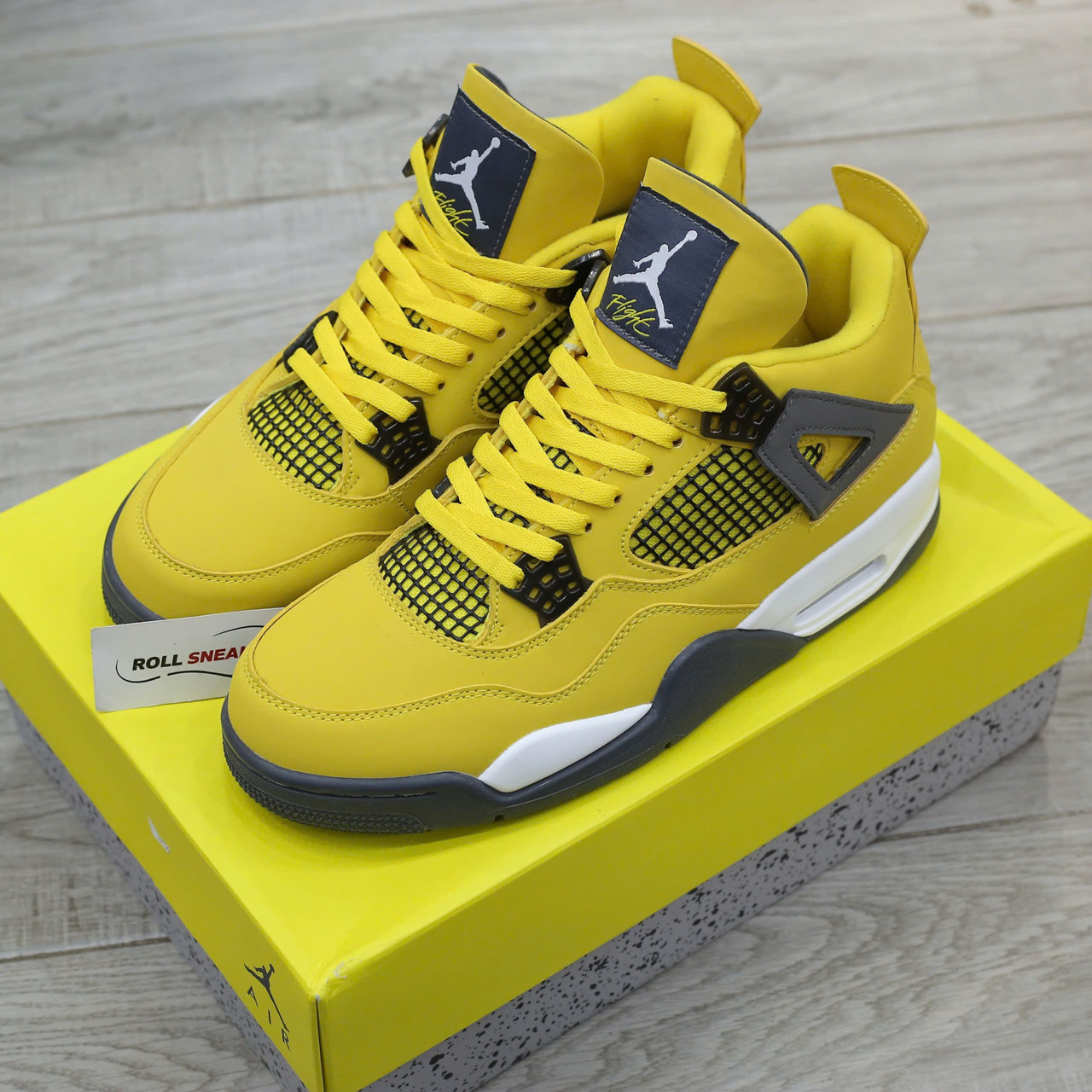 Giày Nike Air Jordan 4 Retro ‘Lightning’ 2021 Best Quality