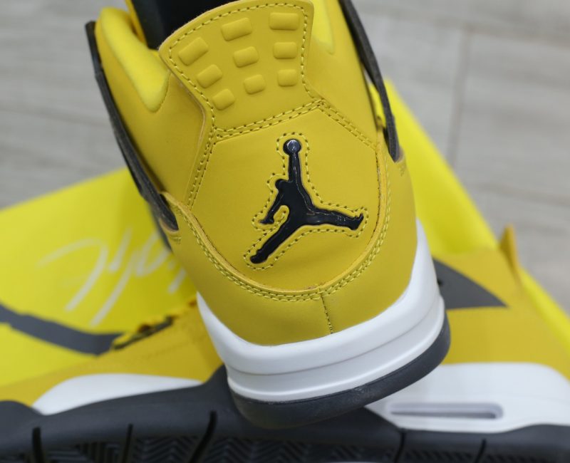 Giày Nike Air Jordan 4 Retro ‘Lightning’ 2021 Best Quality