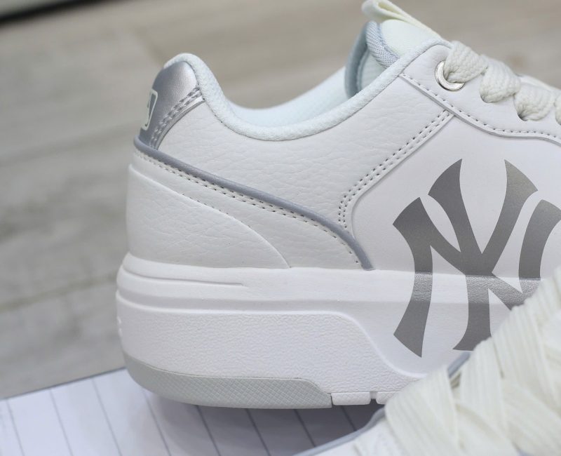 Giày MLB Chunky Liner Basic New York Yankees White Silver Chuẩn 99% Auth