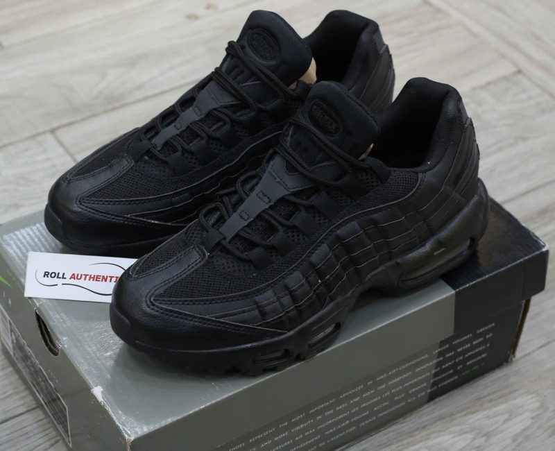 Giày Nike Air Max 95 ‘Essential Triple Black’ Chuẩn 99% Auth