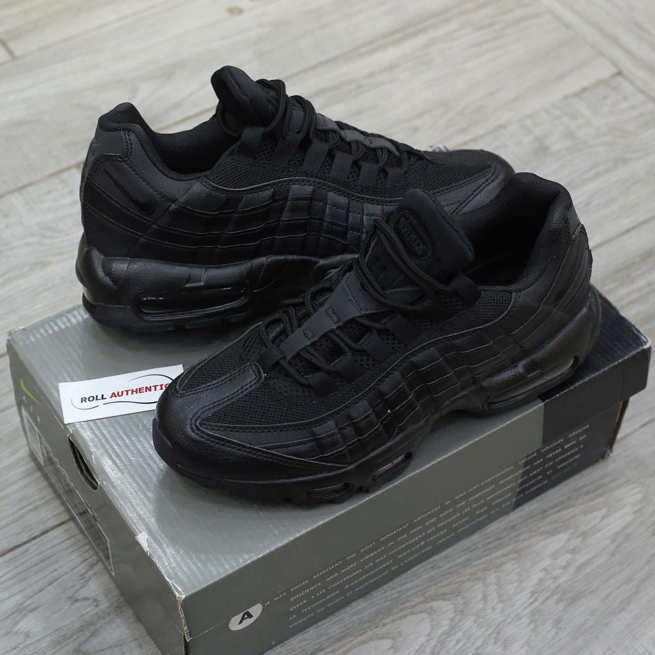Giày Nike Air Max 95 ‘Essential Triple Black’ Chuẩn 99% Auth