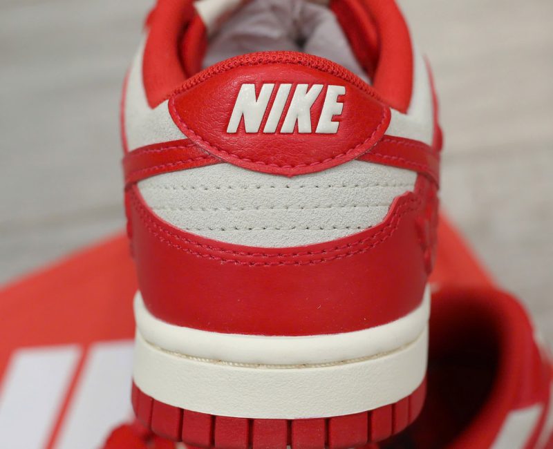 Giày Nike Dunk Low ‘Red Roses’ Real