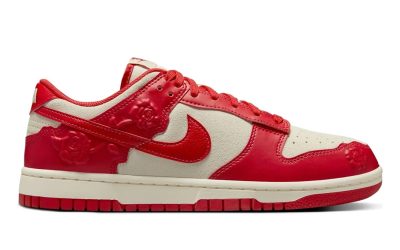 Giày Nike Dunk Low ‘Red Roses’ Real