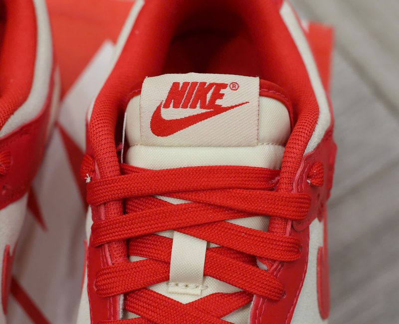 Giày Nike Dunk Low ‘Red Roses’ Real