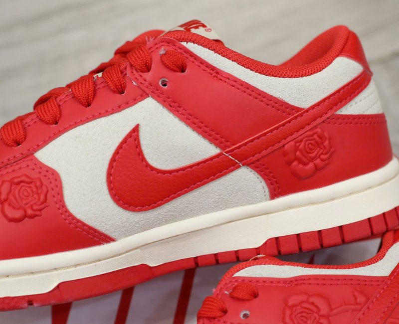 Giày Nike Dunk Low ‘Red Roses’ Real