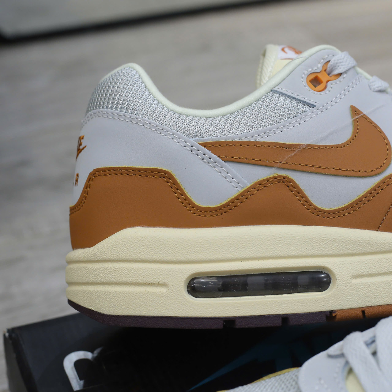 Giày Nike Patta x Air Max 1 ‘Monarch’ Chuẩn 99% Auth