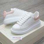 Giày Alexander Mcqueen Trắng Gót Hồng Vân Cá Sấu Chuẩn 99% Auth
