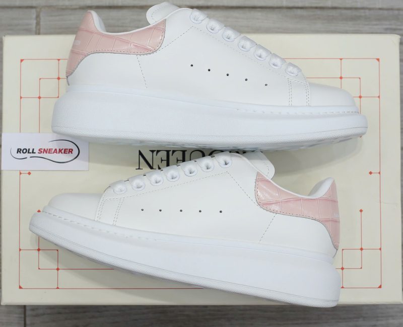Giày Alexander Mcqueen Trắng Gót Hồng Vân Cá Sấu Chuẩn 99% Auth