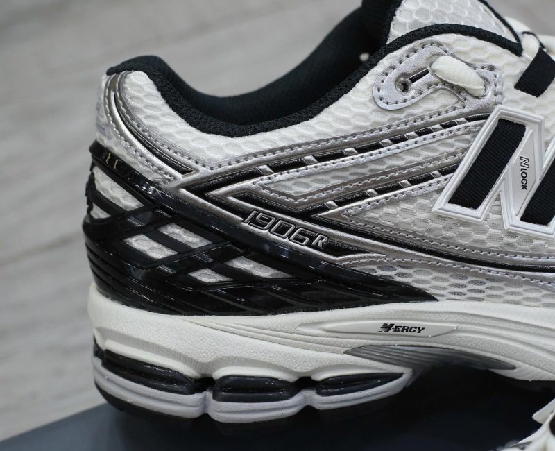 Giày New Balance 1906R ‘Silver Metallic Black’ Real