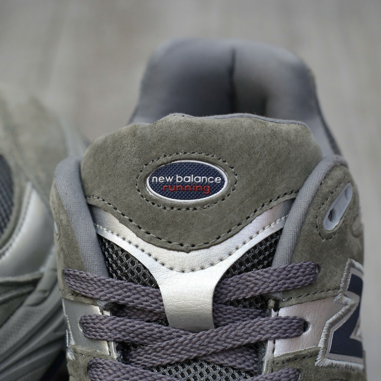 Giày New Balance 2002R OG ‘Light Grey’ Chuẩn 99% Auth