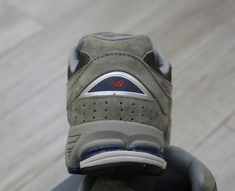 Giày New Balance 2002R OG ‘Light Grey’ Chuẩn 99% Auth