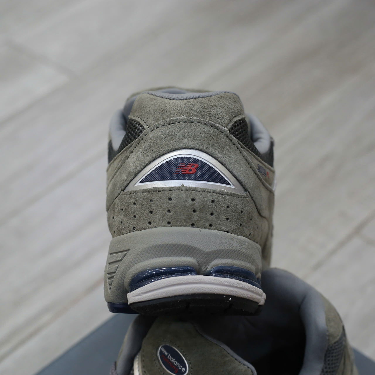 Giày New Balance 2002R OG ‘Light Grey’ Chuẩn 99% Auth